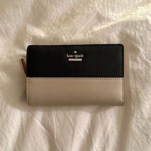 kate spade two-toned wallet